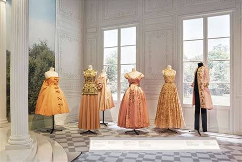 A Preview Of The Exhibition Christian Dior Designer Of Dreams Verve