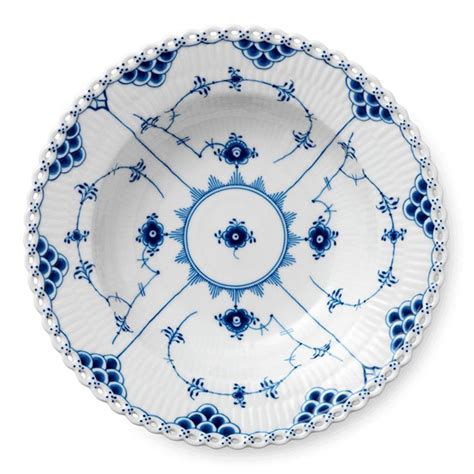 To stand out in the pool of other similar applications the app must provide something unique to stick to. Blue Fluted Full Lace Bowls | Royal copenhagen, Royal ...