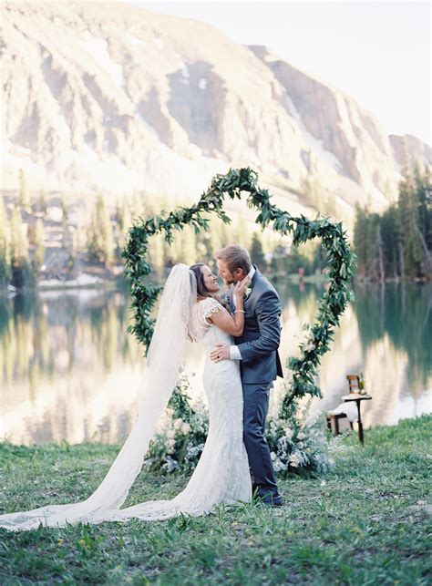 An Incredible Mountain Wedding With 12 Guests