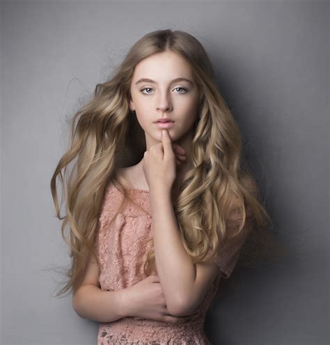 Olivia Fashion And Editorial Model Fine Art Portrait — Elizabeth G