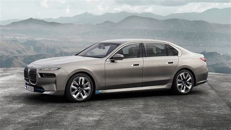 2023 Bmw I7 Combines 7 Series Luxury With Electric Power Cnet