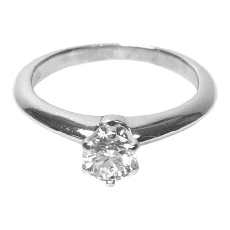Tiffany And Co Solitaire 032ct Round Diamond Engagement Ring Oliver