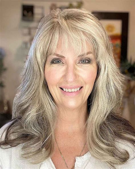 57 Best Hairstyles For Women Over 60 To Look Younger 2021 Trends Over 60 Hairstyles Womens
