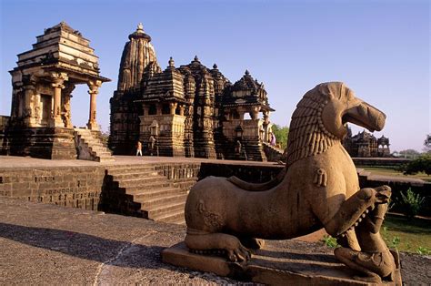 12 Top Historical Places In India You Must Visit