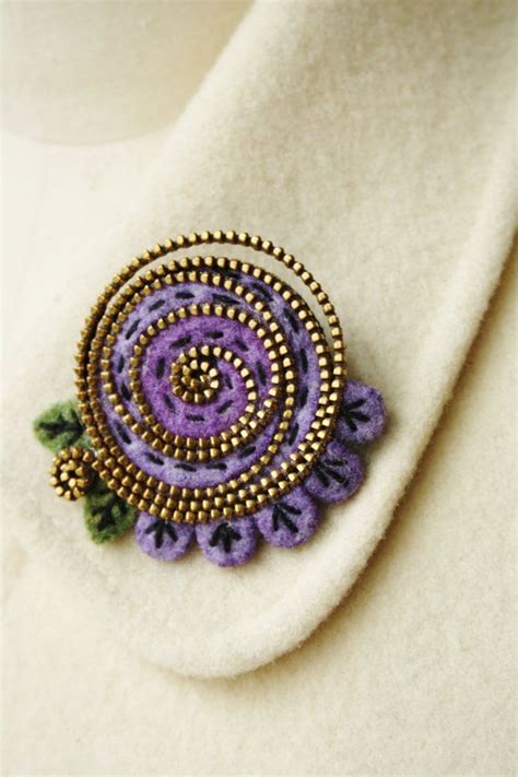 Felt And Zipper Abstract Brooch By Woollyfabulous On Etsy 3000