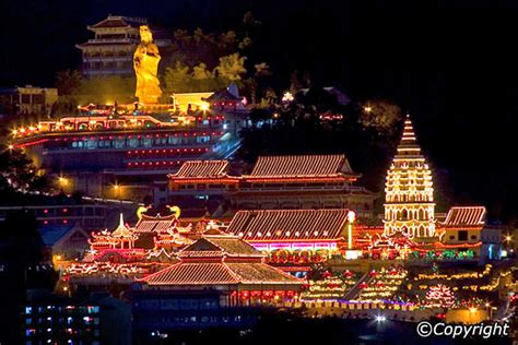 Visit to penang notable landmark, kek lok si temple to see world largest bronze kuan yin statue and take some beautiful photos. Kek Lok Si Temple in Penang - Georgetown Attractions