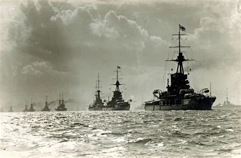The Grand Fleet Led By Iron Duke Warship Battleship Royal Navy Ships