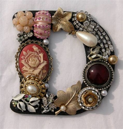 25 Bästa Idéerna Om Old Jewelry Crafts På Pinterest Vintage Jewelry Repurposed Vintage