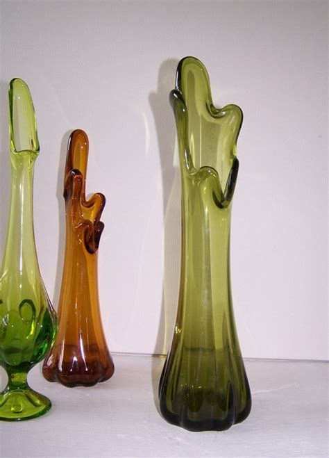 Vintage Earthy Green Fenton Glass Vase By Bauble2bijou On Etsy
