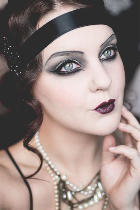 Great Gatsby Makeup Tutorial