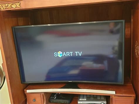 42 Inch Samsung Uhd Smart Tv Curved Screen Tv And Home Appliances Tv