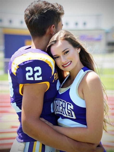 football cheerleader couple football cheerleader couple cute couples football cheer football