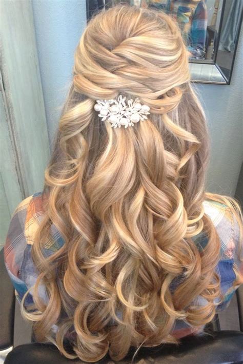 Share Curly Hairstyles For Formal Events Best In Eteachers