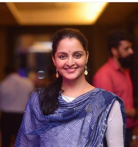 The official page of manju warrier. Manju Warrier Wiki, Biography, Age, Movies List, Family ...