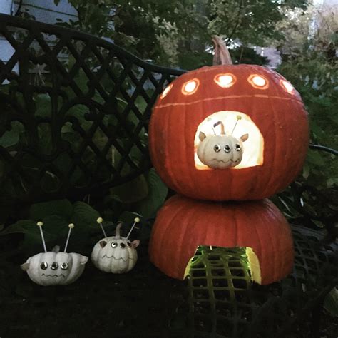 Happy Halloween Earthlings Halloween Pumpkin Spaceship And Aliens