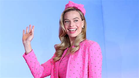 Como Recriar As Melhores Maquiagens Da Margot Robbie Inspiradas Pela Barbie