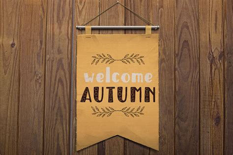 Autumn Spice Display Font By On The Mark Designs