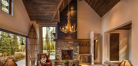 See more ideas about wainscoting, wood wainscoting, home remodeling. Interior|rustic|wood|cladding|paneling|wainscoting|ceiling