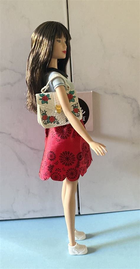 Mattel Barbie Fashionista Doll No19 Ruby Red Floral Asian Dressed W