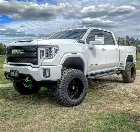 2020 Gmc Sierra 2500 Hd With 20x12 44 Hostile Predator And 38145r20