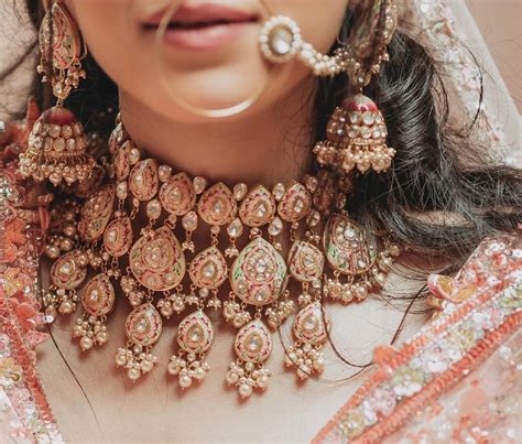 Types Of Meenakari Jewellery The Modern Flavour Of Ancient Queens