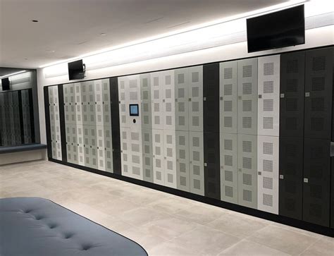 Smart Building Lockers Gjensidige Smart Workplace Locker Solutions