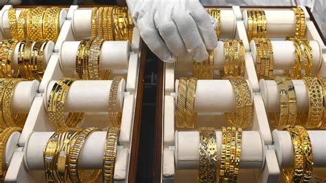 Gold Price Today 10 Gram In 24 Carat Earmarks Over Rs53k Check Rates
