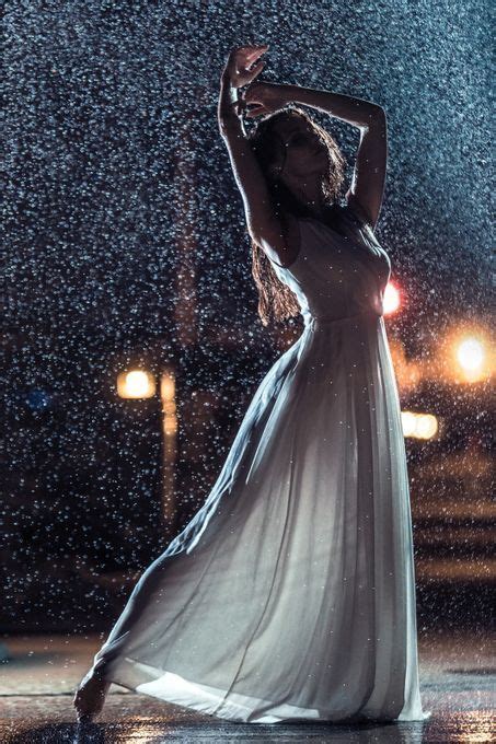 Bride In A Rainning Day By Danny Gibert On 500px Rain Photography