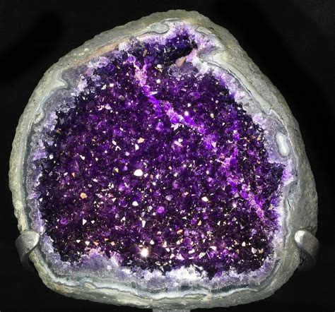 Free Photo Amethyst Geode Cathedral Crystal Geology Free