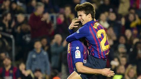 Check out his latest detailed stats including goals, assists, strengths & weaknesses and . Riqui Puig debuta con el FC Barcelona en la Copa del Rey