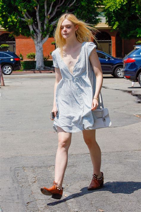 Elle Fanning In Summer Dress 15 Gotceleb