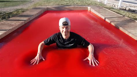 Worlds Largest Jello Pool Can You Swim In Jello Go It