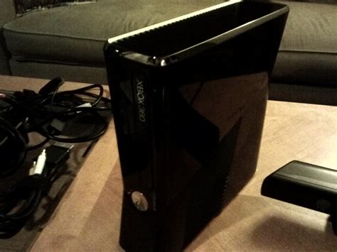 Xbox 360 Slim 250g With Kinect Almost New In Original Box Cheap Rc