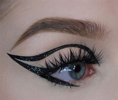 20 Best Graphic Liner Looks Maybe A Makeup Addict