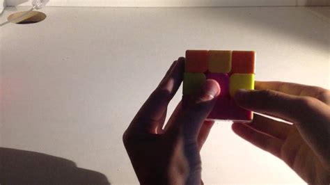 Comment Résoudre Le Rubik´s Cube 3x3 Méthode Débutante 34 Youtube