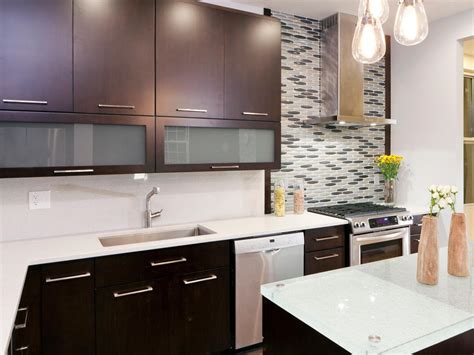 Various types of custom countertop materials are suitable for the kitchen and bathroom as well as commercial projects, but few are used as often as laminate countertop varieties. Formica Countertops | HGTV