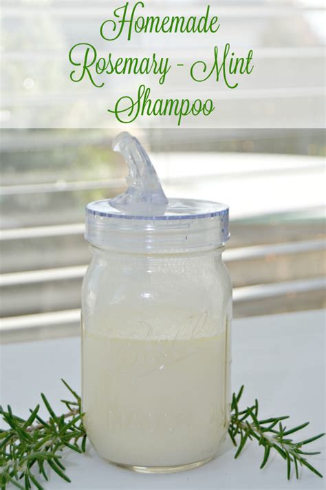 Thanks to homemade hair shampoo you can get healthy, glamorous hair while saving money & removing harmful chemicals from your beauty ritual. Homemade Rosemary Mint Shampoo Recipe - Mom 4 Real