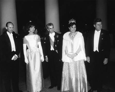 Ar7165 J The Shah Of Iran Mohammad Reza Pahlavi And The Empress Farah Arrive At White House