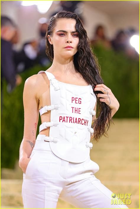 Cara Delevingnes Met Gala 2021 Look Says Peg The Patriarchy She Explains What That Means To