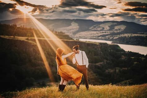 The 77 Most Beautiful Couple Photos That You Will Ever See