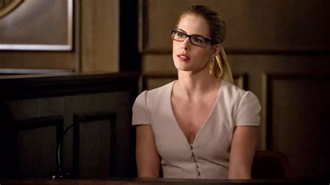 Emily Bett Rickards On The Arrow Finale And What It Means For Season Seven Mirror Online