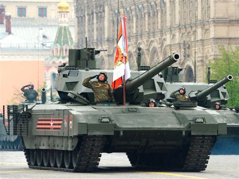 Russia Cant Afford Its New T 14 Armata Tanks Turns To Updated Older