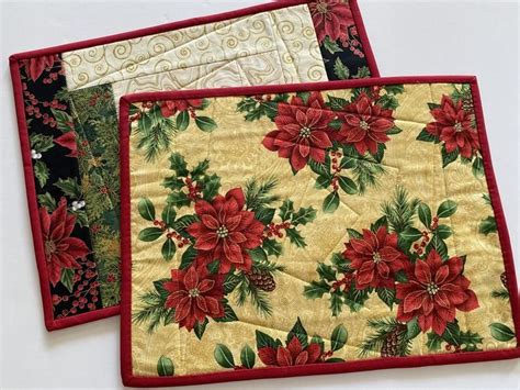 Set Of 4 Christmas Placemats Quilted Placemats Holiday Etsy