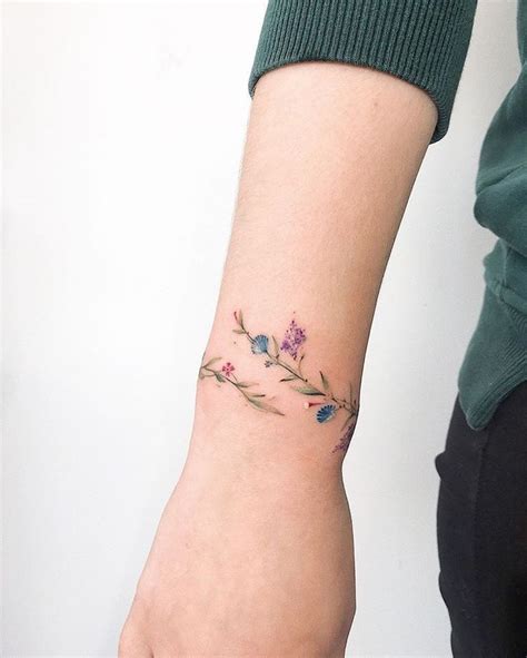 Kuşlar özgürlük seven doğaları için harika bir çizimdir. This is it!!!! | Dövme fikirleri, Inspiration tattoos ...