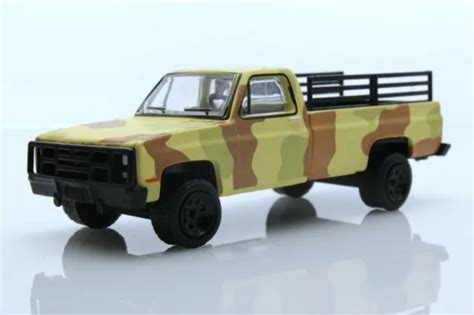 Chevy Silverado Us Army Military Troop Truck Camo Squarebody 164