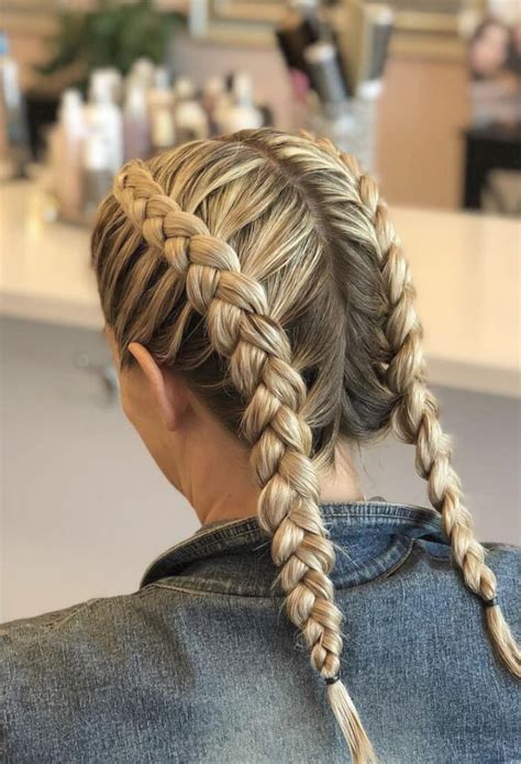 There are several types of braids, and to create a french braid, gather a section of hair from your temples up to your crown. Types of braids #types #braids , arten von zöpfen , types ...