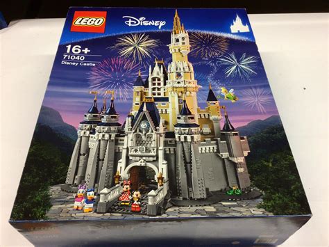 Lot 35 Lego Buildings 71040 Disney Castle With