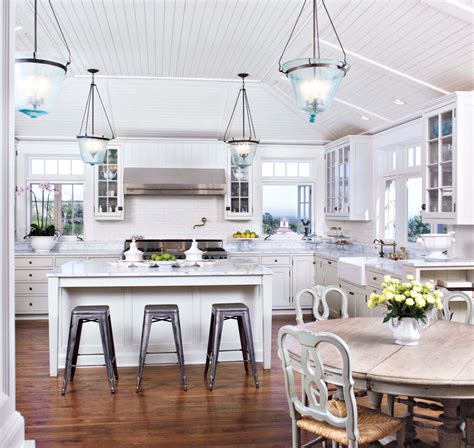 Transitional White Kitchen Luxe Interiors Design