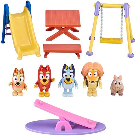 Bluey Bluey Deluxe Park Exclusive 5 Figure Playset With Bluey Rusty