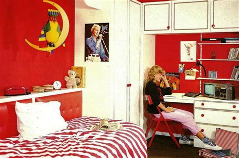 They are commonly seen on ships, in the military, and in hostels, dormitories, summer camps. 1980S Bunkbeds / 21 Top Wooden L Shaped Bunk Beds With ...